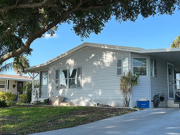2nd image of 5643 Axminster Dr