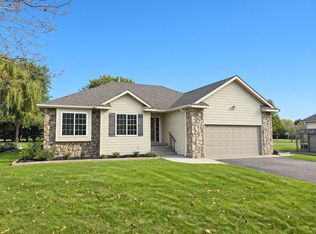1816 Case Ln, Saint Cloud, MN 56303