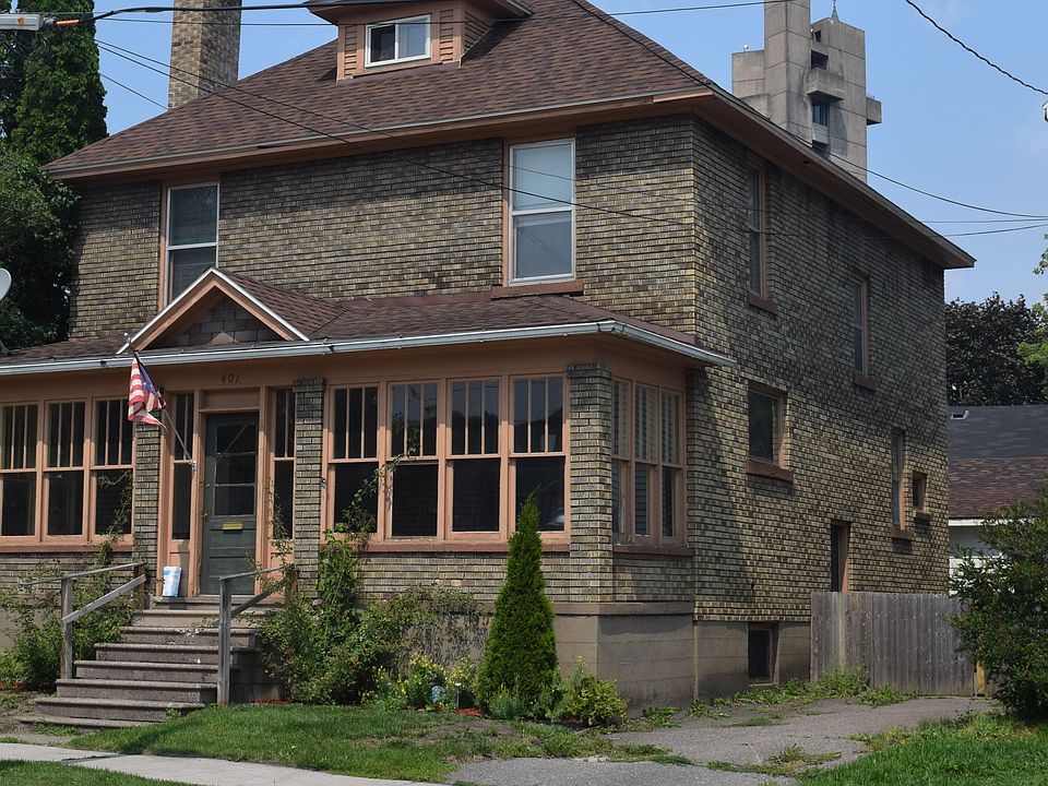 1st image of 401 Cedar St