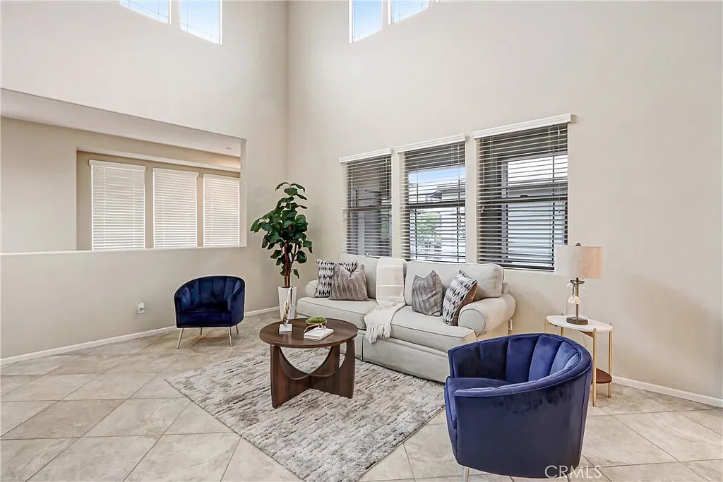 2 bed, 1493 sqft, $3,495 — Photo 3