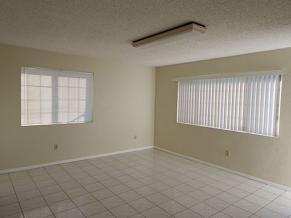 4th image of 6631 Naomi Ave