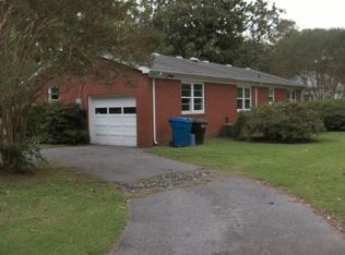 5556 Shell Rd, Virginia Beach, VA 23455