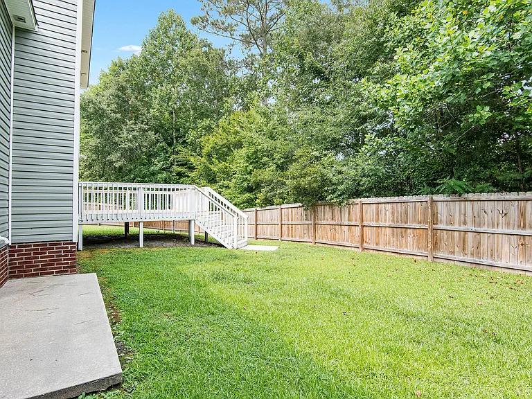 107 McKinnon Pl — Photo 29