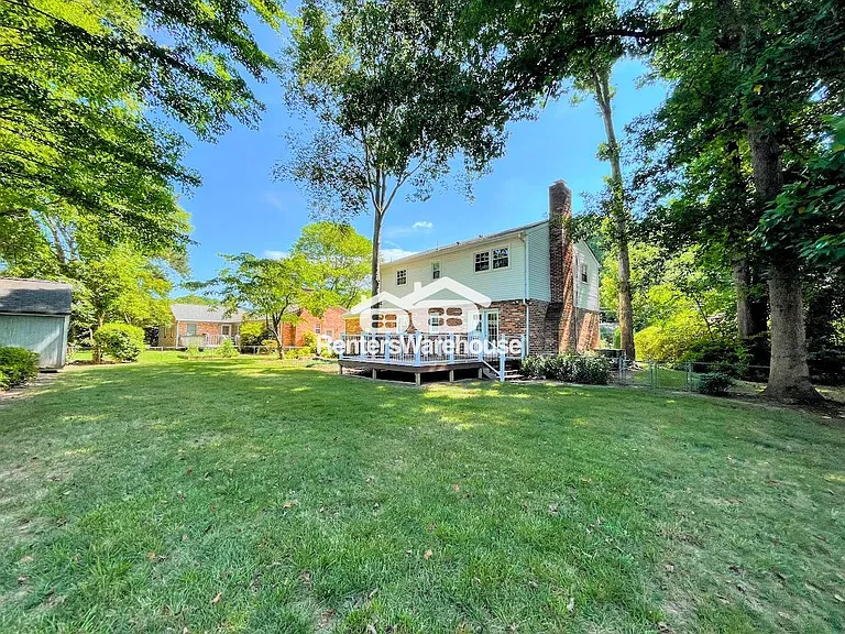 190 Devon Pl — Photo 38