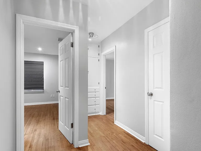 2150 Maine Ave — Photo 2