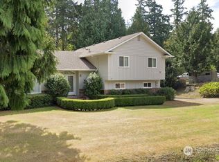 2304 N Castle Way, Brier, WA 98036