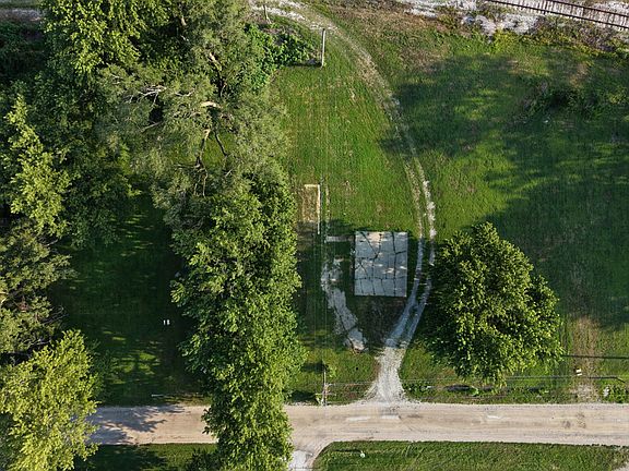 4th image of 602 Iowa Ave