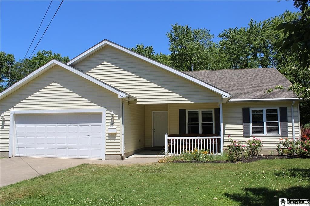 100 Newton St Fredonia Ny Zillow