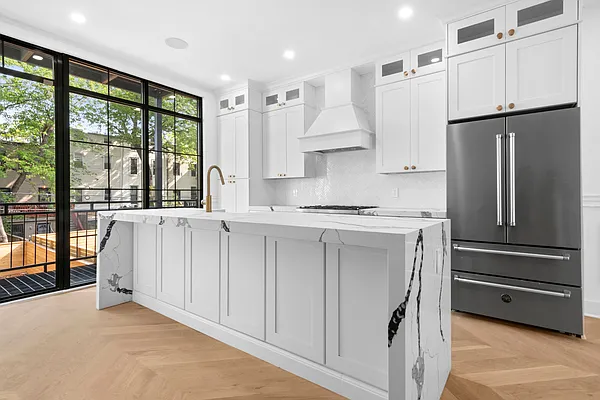 Rented by Compass | media 17