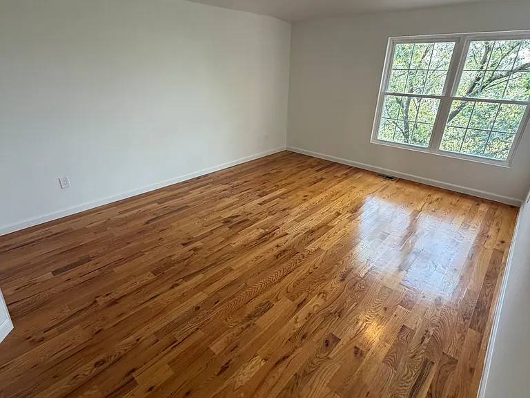 43 Stephen Loop #1 — Photo 10