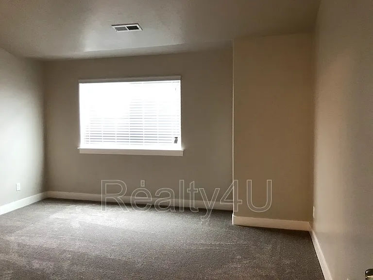 4110 W 1630 N — Photo 11