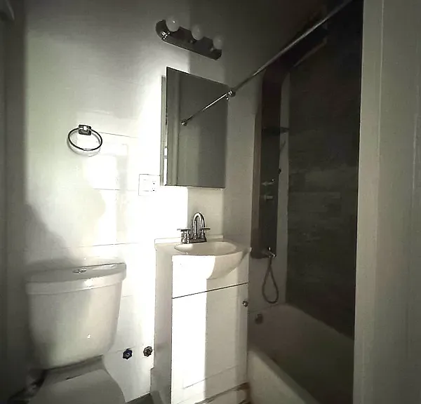 274 W 115th St #2B — Photo 4