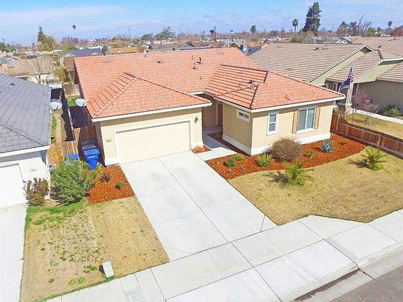 3rd image of 1810 W Summer Blossom Way