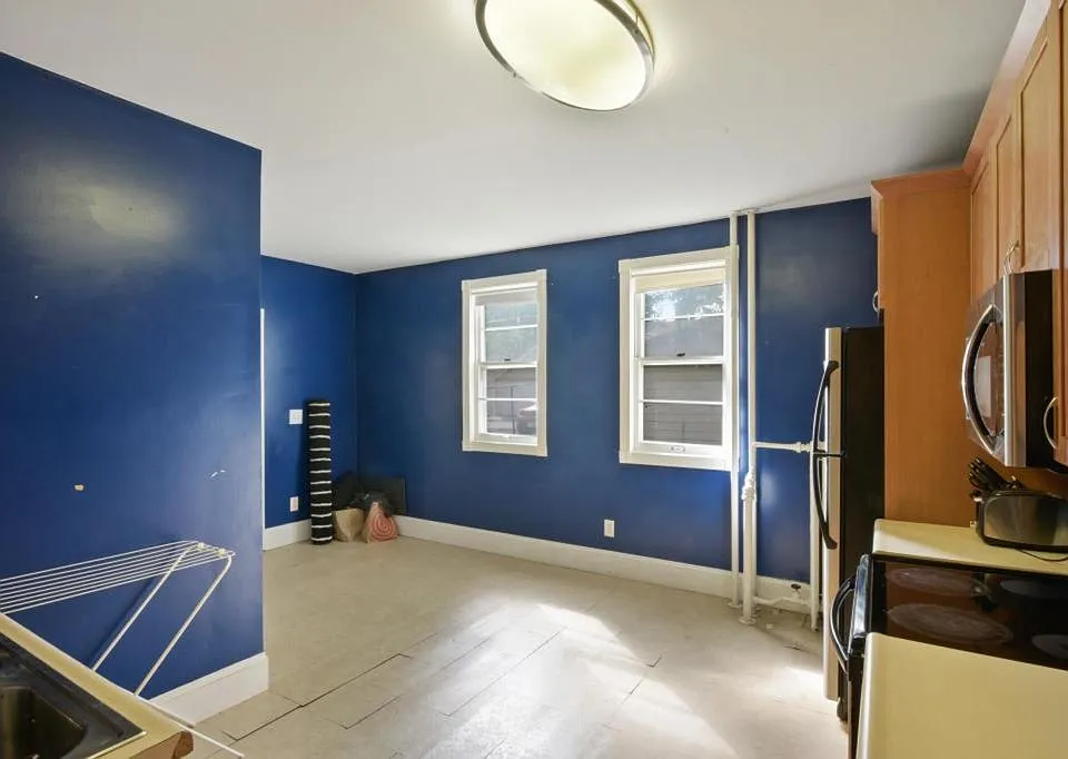 1270 Seminary Ave #1