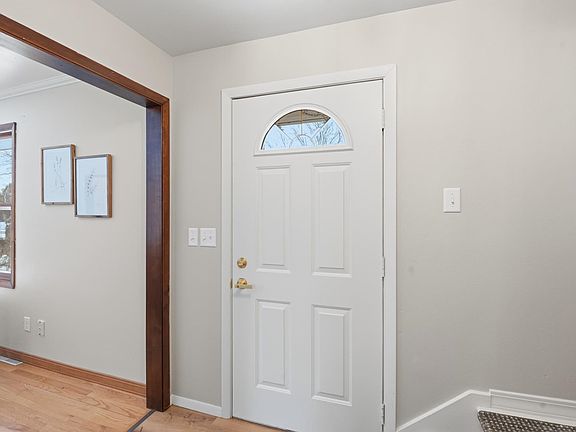 2nd image of 3136 Libal St