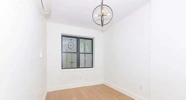 Rented by Lodger Corp | media 4