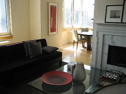 Rented by Corcoran | media 27