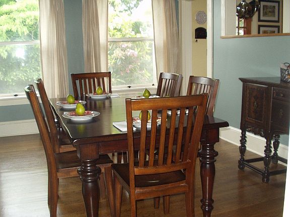 Formal Dining