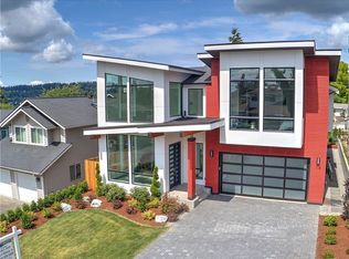 1118 N 30th St, Renton, WA 98056