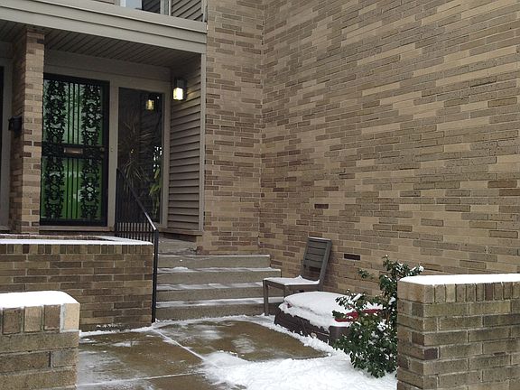 2nd image of 1950 Thornhill Place