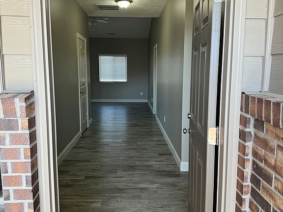 2nd image of 4909 1/2 10th Ave