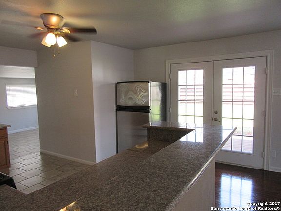 5th image of 239 Sabyan Dr