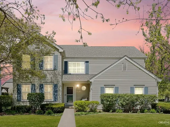 39W734 Terney Ln, Geneva, IL 60134