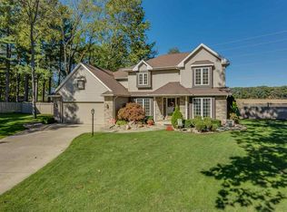 50520 Pine Row Ct, Granger, IN 46530