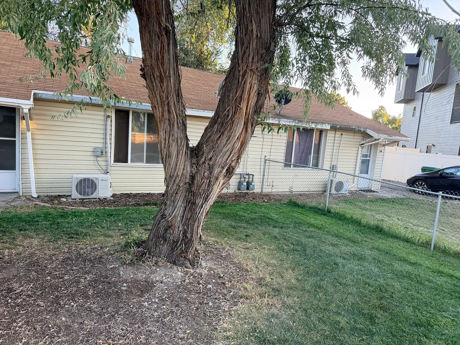 354 E Sandy Park Cir — Photo 4