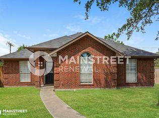 209 Creekstone Ct, Seagoville, TX 75159