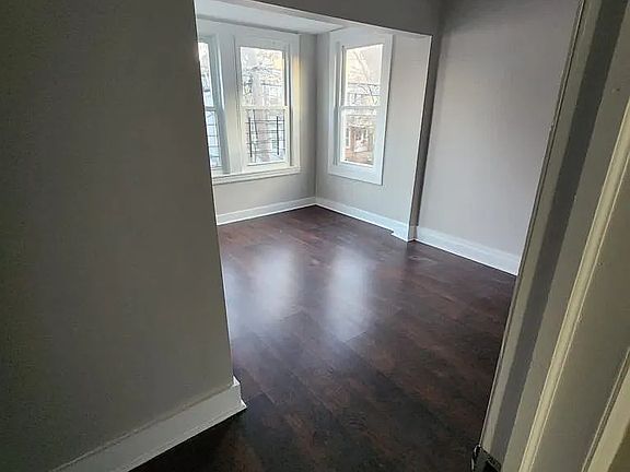 4th image of 123 S 13th St #6C