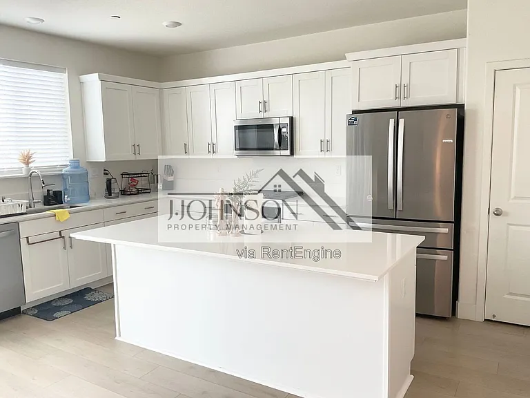 16411 Bandon Ln — Photo 2