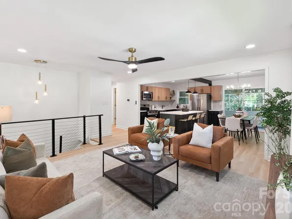 5701 Ilford St, Charlotte, NC 28215