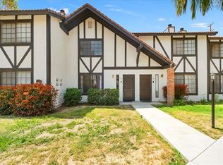 1013 W Linden St APT 11, Riverside, CA 92507