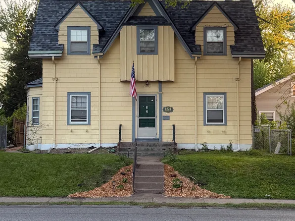 (undisclosed Address), Davenport, IA 52803