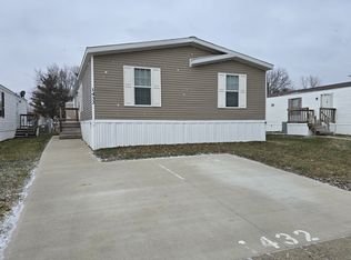 1432 Iron Trl E, Indianapolis, IN 46234