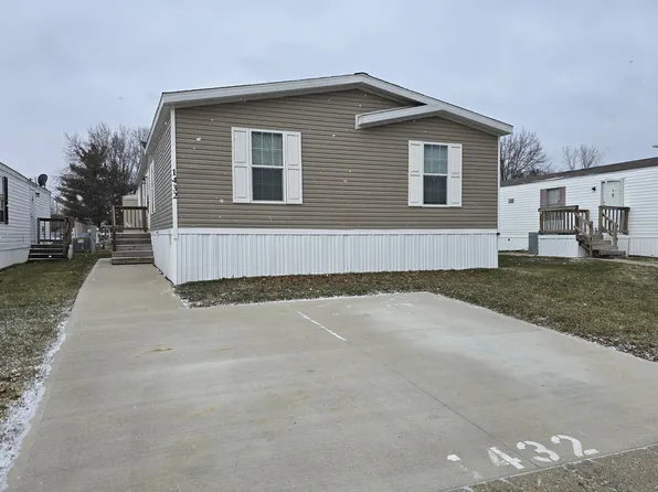 1432 Iron Trl E, Indianapolis, IN 46234