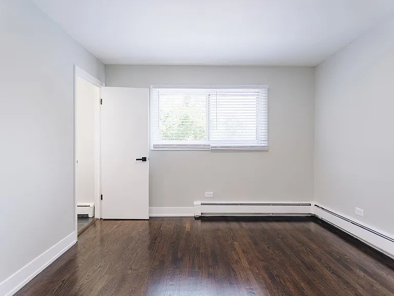 7220-26 N. Bell Ave. — Photo 37