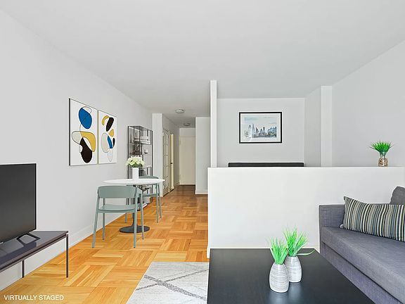 3rd image of 330 E 49th St APT 4H