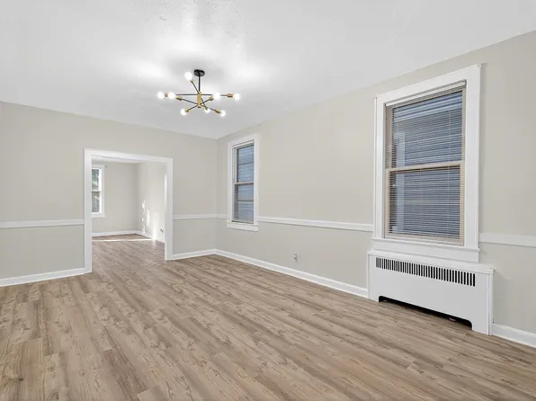 784 Avenue C image 12 of 25