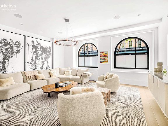 4th image of 443 Greenwich St APT 1B