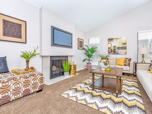 3rd image of 7728 Valley Wood Dr