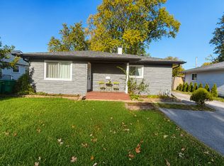 362 Marion Ct, Wheeling, IL 60090
