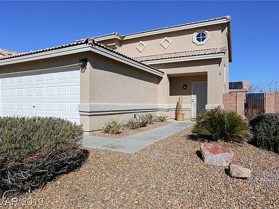 3rd image of 1066 Harpy Eagle Ave