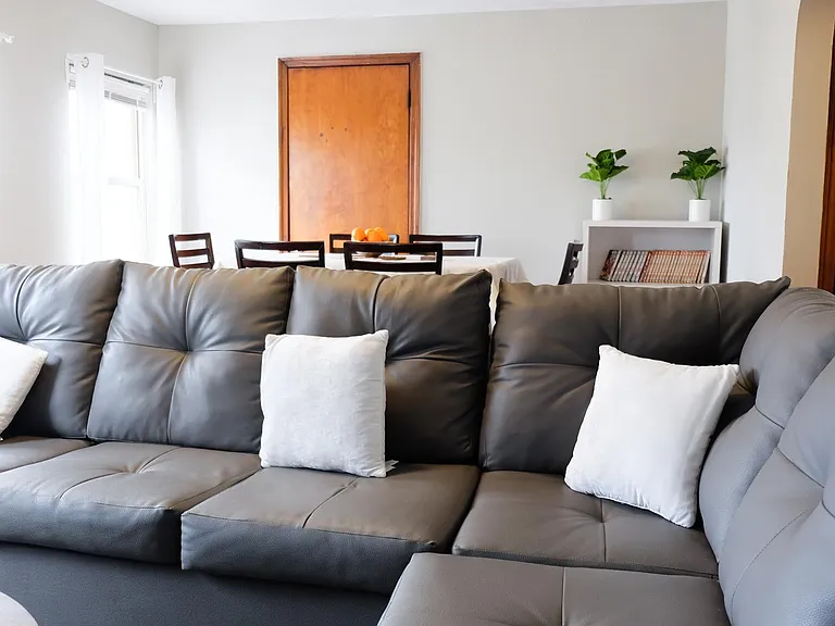 459 Clinton St #1/2 — Photo 2