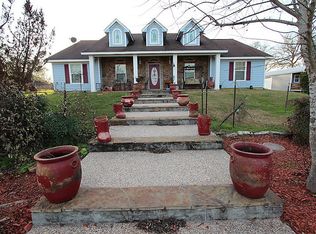 3050 Roger Rd, Brenham, TX 77833