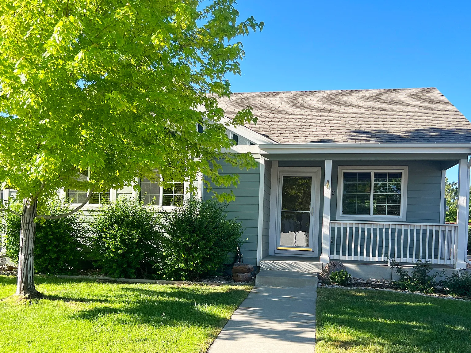 4 bed, 2111 sqft, $2,950 — Photo 4