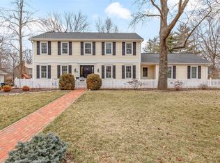 1447 Frances Rd, Saint Louis, MO 63122