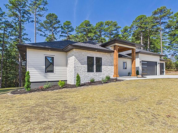 3rd image of 147 Swiss Alps Ln