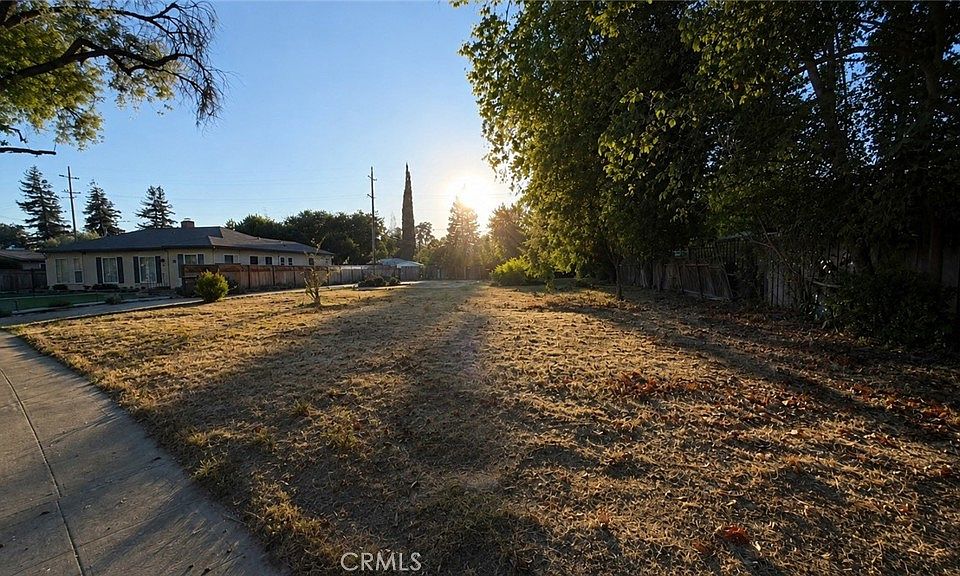 1st image of 2651 1st Ave Lot 102
